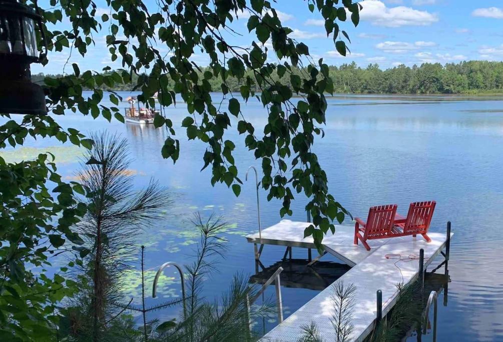 Вилла The Croquet Cabin Your Year Round Romantic Escape Boulder Junction Экстерьер фото