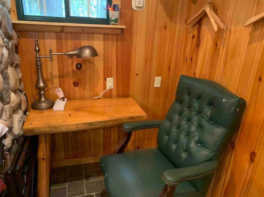 Вилла The Croquet Cabin Your Year Round Romantic Escape Boulder Junction Экстерьер фото